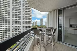 19101 NE 36th Ct, Aventura, FL 33180 - Photo 24