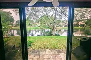 679 Racquet Club Rd, Weston, FL 33326 - Photo 18