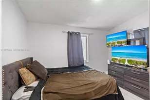 4520 SW 38th St, West Park, FL 33023 - Photo 10