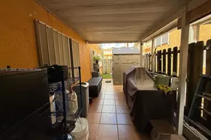 6255 Kendale Lakes Circle, Miami, FL 33183 - Photo 20