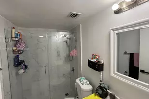 6255 Kendale Lakes Circle, Miami, FL 33183 - Photo 14