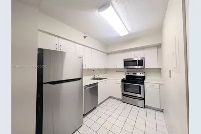 3300 NE 191st St #1208, Aventura, FL 33180 - Photo 4