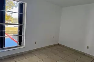 10353 N Kendall Dr, Miami, FL 33176 - Photo 10