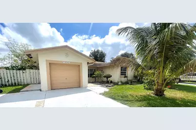 9604 NW 49th St, Sunrise, FL 33351 - Photo 1