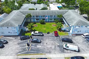 1836 Arthur St, Hollywood, FL 33020 - Photo 30