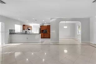 8700 SW 64th Ave, Pinecrest, FL 33156 - Photo 10