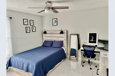 1335 E Barwick Ranch Cir, Delray Beach, FL 33445 - Photo 20