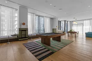 11 NE 6th St, Miami, FL 33132 - Photo 22