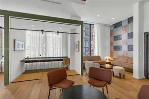 11 NE 6th St, Miami, FL 33132 - Photo 24