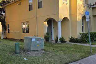 2669 Mayaguana St, Other City - In The State Of Florida, FL 34747 - Photo 2