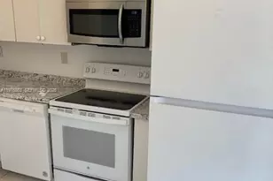 2920 SE 13th Rd, Homestead, FL 33035 - Photo 8