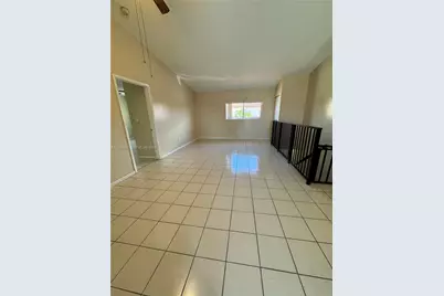 7603 W 29th Ln #202-55, Hialeah, FL 33018 - Photo 6