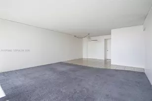 100 Bayview Dr, Sunny Isles Beach, FL 33160 - Photo 8