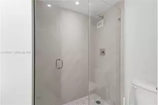 1000 West Ave, Miami Beach, FL 33139 - Photo 6