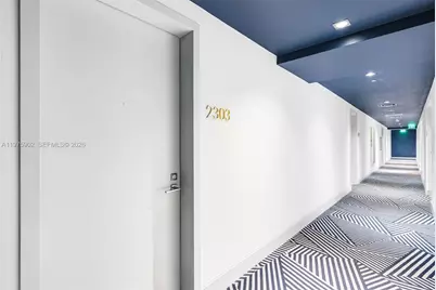 45 SW 9th St #2303, Miami, FL 33130 - Photo 48