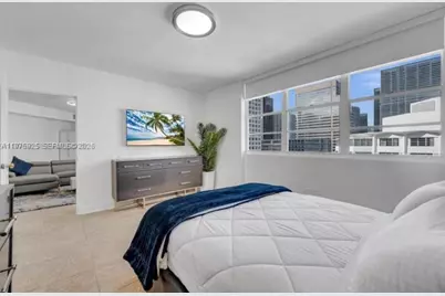 999 Brickell Bay Dr #2007, Miami, FL 33131 - Photo 14