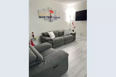 2055 SW 122nd Ave #425, Miami, FL 33175 - Photo 2