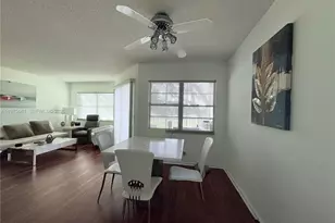 1300 SW 125th Ave, Pembroke Pines, FL 33027 - Photo 2