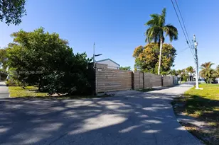 1629 Arthur St, Hollywood, FL 33020 - Photo 24