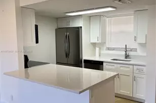 6292 La Costa Dr, Boca Raton, FL 33433 - Photo 2