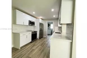 5032 SW 94th Ave, Cooper City, FL 33328 - Photo 6