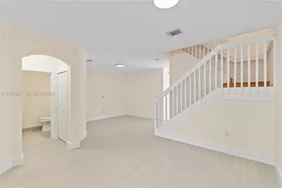 11476 NW 77th Ln, Doral, FL 33178 - Photo 14