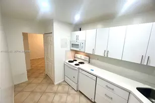 3115 Oakland Shores Dr, Oakland Park, FL 33309 - Photo 2