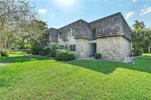 3115 Oakland Shores Dr, Oakland Park, FL 33309 - Photo 10