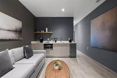 229 SW 9th St #705, Miami, FL 33130 - Photo 2