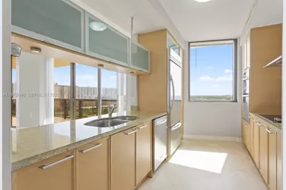 16275 Collins Ave #904, Sunny Isles Beach, FL 33160 - Photo 2