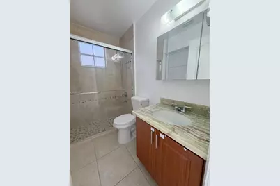7211 W 24th Ave #2370, Hialeah, FL 33016 - Photo 14