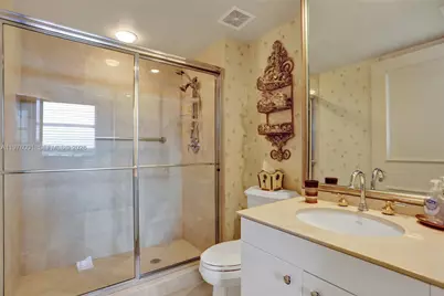 19111 Collins Ave #908, Sunny Isles Beach, FL 33160 - Photo 32