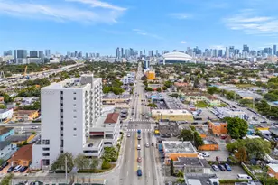 2217 NW 7th St, Miami, FL 33125 - Photo 10