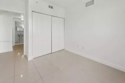 2217 NW 7th St #1009, Miami, FL 33125 - Photo 6
