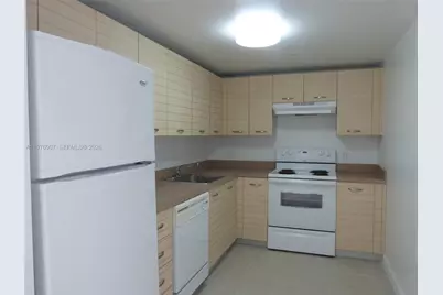 2217 NW 7th St #1009, Miami, FL 33125 - Photo 4