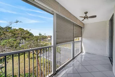 3141 NW 47th Ter #335, Lauderdale Lakes, FL 33319 - Photo 8