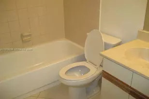 8305 SW 152nd Ave, Miami, FL 33193 - Photo 14
