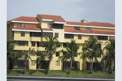 8305 SW 152 Av #A-405, Miami, FL 33193 - Photo 1
