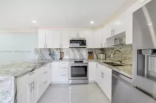 22168 Boca Rancho Dr, Boca Raton, FL 33428 - Photo 4