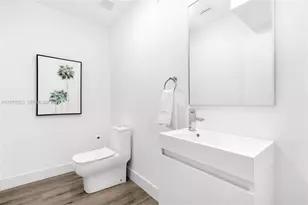 1123 NE 23rd Terrace, Pompano Beach, FL 33062 - Photo 18