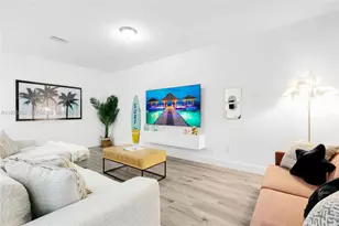 1123 NE 23rd Terrace, Pompano Beach, FL 33062 - Photo 10