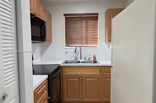 6207 SW 131st Ct, Miami, FL 33183 - Photo 10