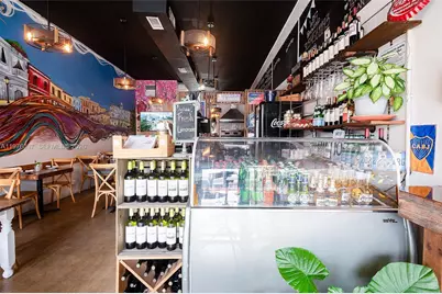 653 NE 125th St, North Miami, FL 33161 - Photo 10