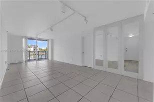 2457 Collins Ave, Miami Beach, FL 33140 - Photo 20