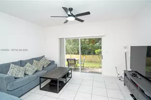 2820 NW 180th St, Miami Gardens, FL 33056 - Photo 2