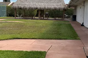 5130 Las Verdes Cir, Delray Beach, FL 33484 - Photo 14