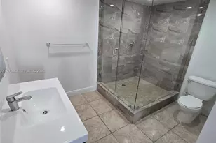 13499 Biscayne Blvd, North Miami, FL 33181 - Photo 16