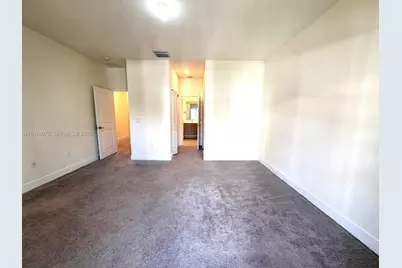 4609 NW 83rd Path #0, Doral, FL 33166 - Photo 24