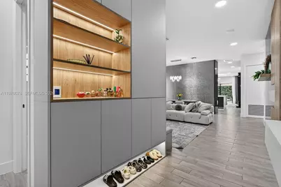 11174 NW 72nd Pl, Parkland, FL 33076 - Photo 4