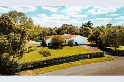 11030 SW 42nd Ct, Davie, FL 33328 - Photo 52